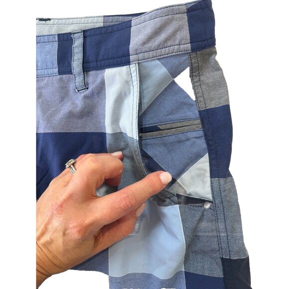 Lululemon Mens Kahuna Shorts size 34 Blue Plaid Check Golf Board Stretch Flat - Picture 5 of 10